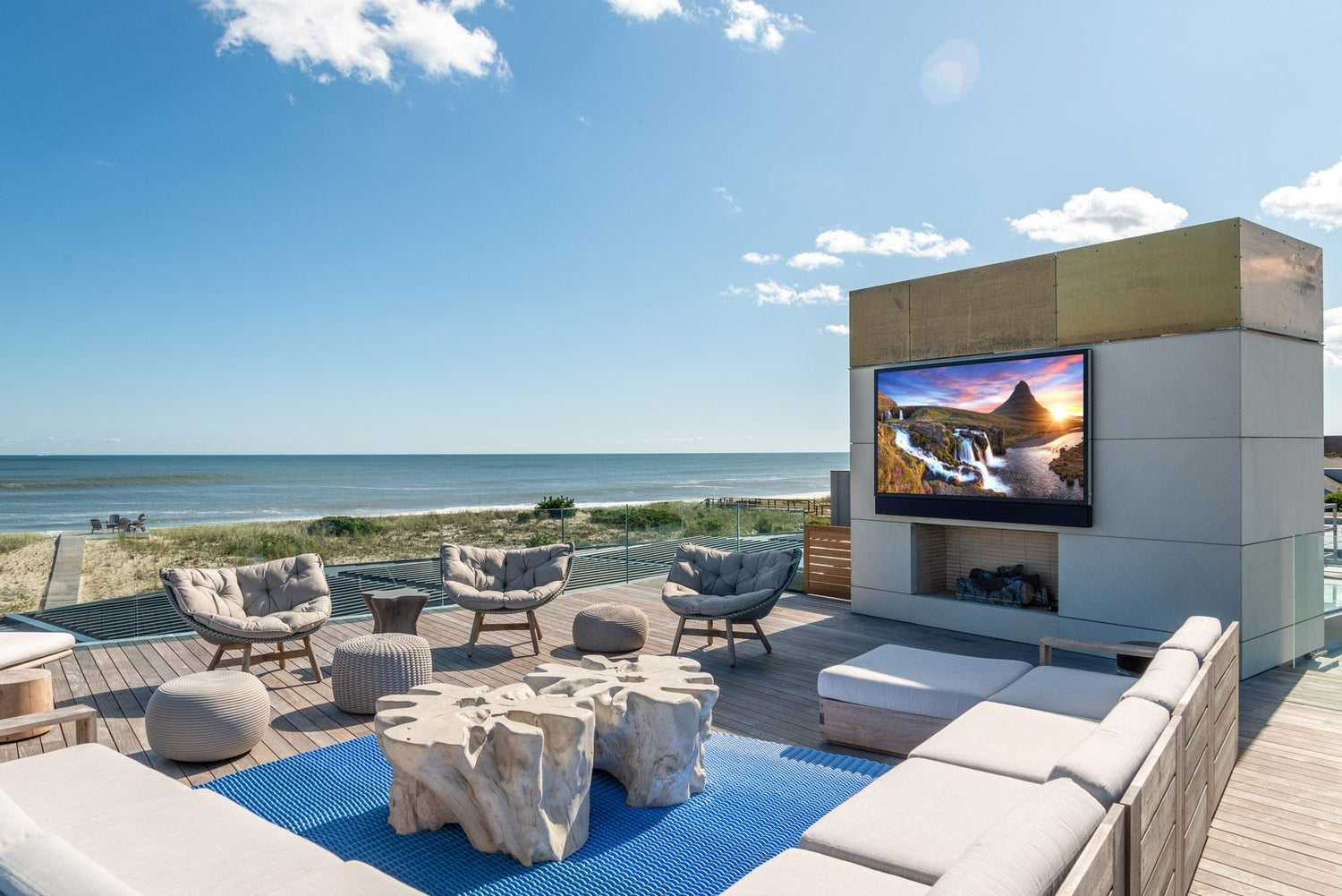Outdoor TV Cover: How to Protect Outlets in the Rain